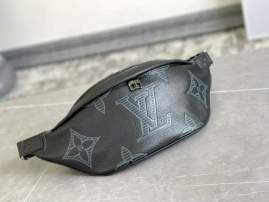 Picture of Louis Vuitton Mens Bags _SKUfw123922258fw
